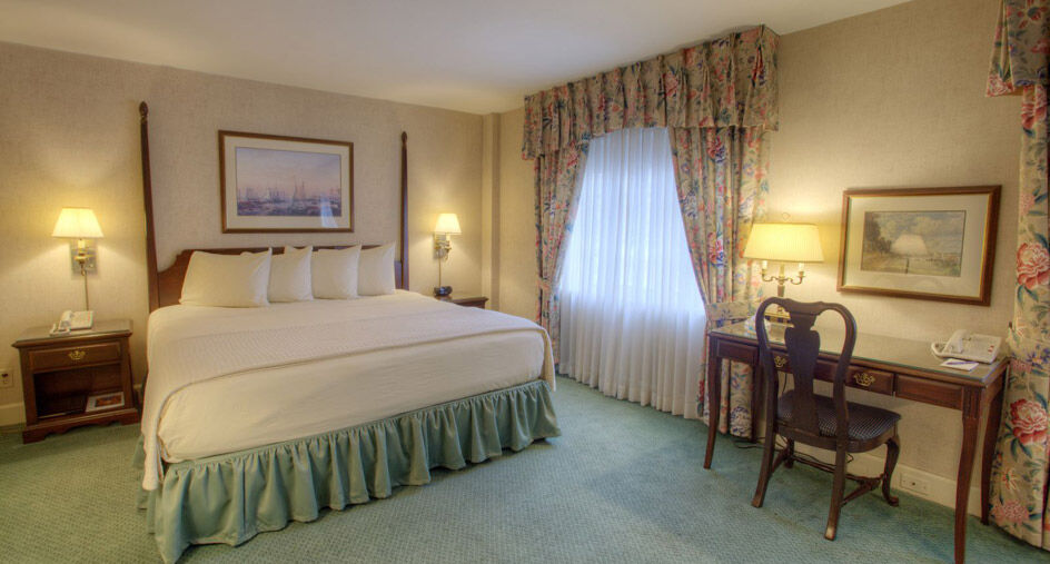 Bell Tower Hotel 앤아버 외부 사진